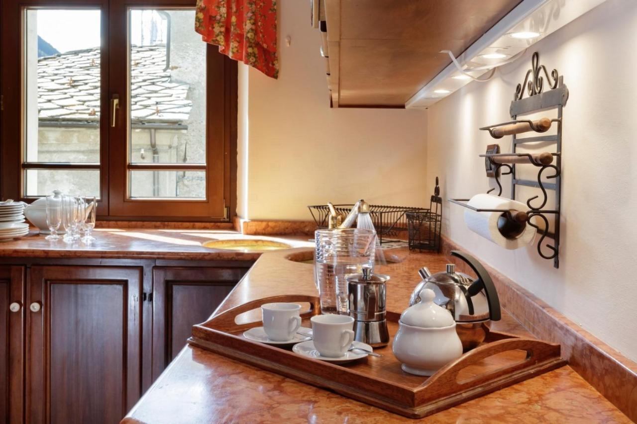 Hellochalet - Maison Paquier - Family Ski Holiday In The Resort Center Valtournenche Ngoại thất bức ảnh